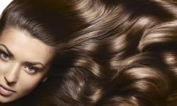 Prirodna boja za kosu: metode bojanja bez štete za tijelo